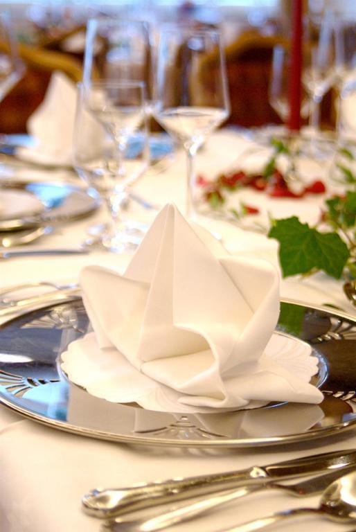 Hotel-Restaurant Schmachtenbergshof إسن المظهر الخارجي الصورة
